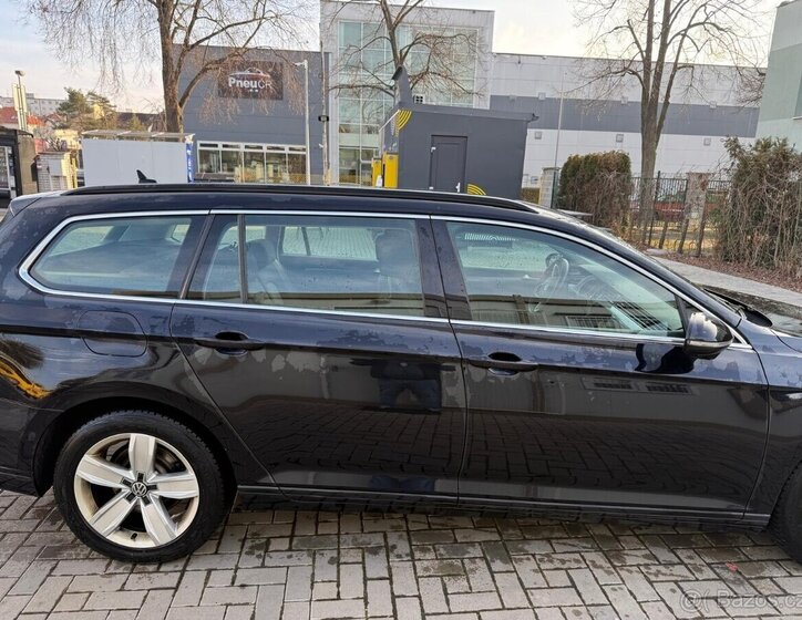 Volkswagen Passat Kombi 2,0 l 140 kw