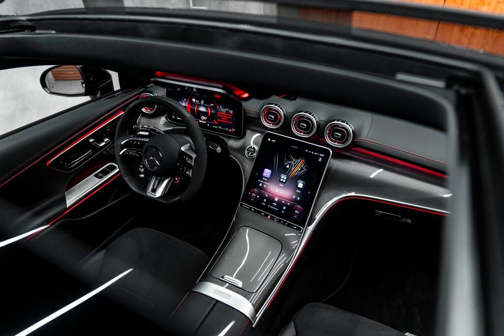 Mercedes-Benz Ostatní Kupé 0,0 330 kw