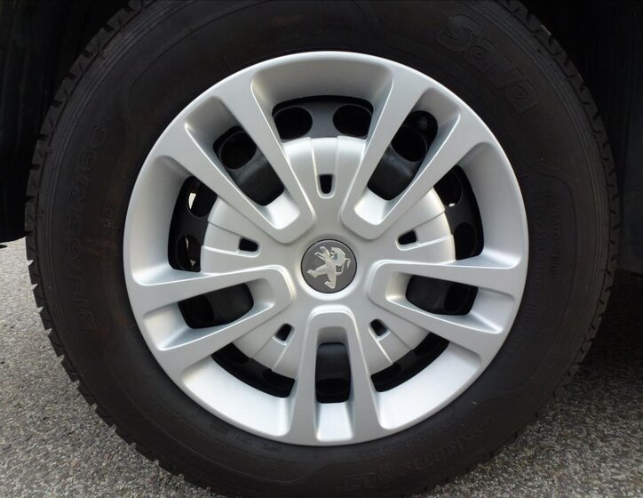 Peugeot Expert Skříň 2,0 l 90 kw