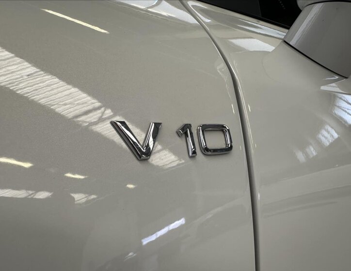 Audi R8 Kupé 5,2 l 386 kw