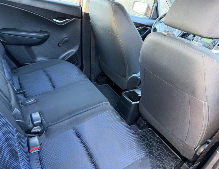 Hyundai ix20 Hatchback 1,4 l 66 kw