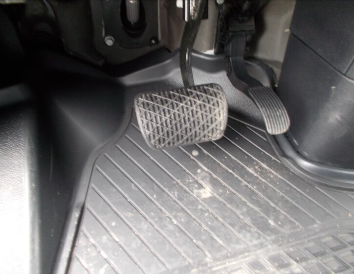 Mercedes-Benz Sprinter Ostatní 3,0 l 140 kw