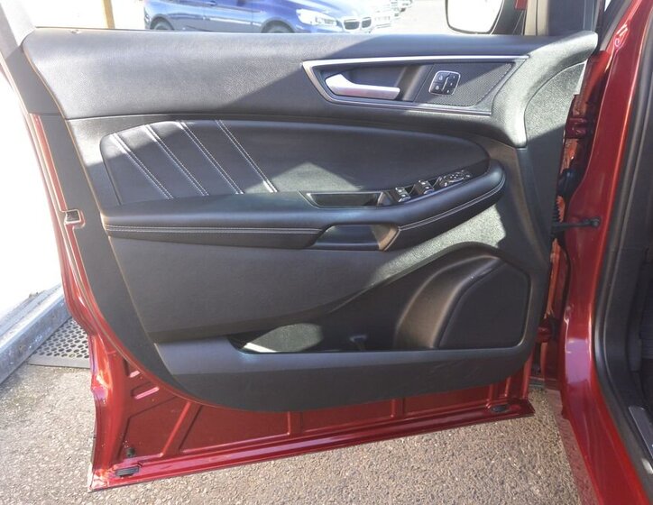 Ford Edge SUV 2,0 l 155 kw