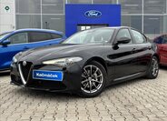 Alfa Romeo Giulia Sedan / Limuzína 2,1 l 132 kw