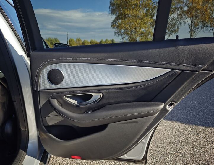 Mercedes-Benz Třídy E 22