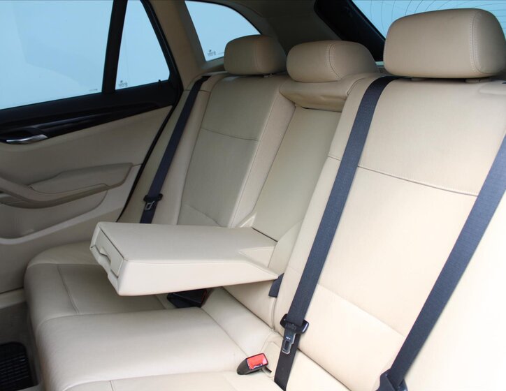 BMW X1 SUV 2,0 l 130 kw