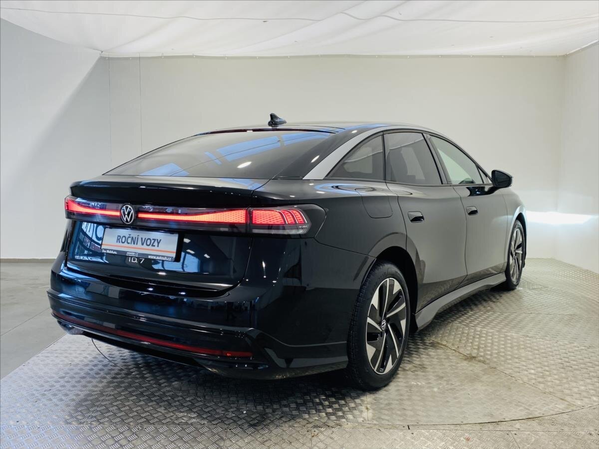Volkswagen ID.7 Liftback 0,0 210 kw