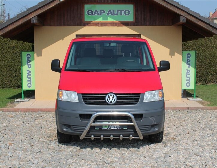 Volkswagen Transporter Kombi 2,5 l 96 kw