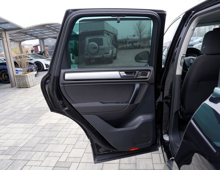 Volkswagen Touareg SUV / Terénní 3,0 l 176 kw