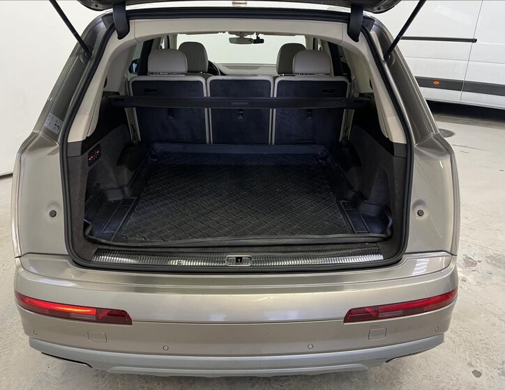 Audi Q7 SUV 3,0 l 200 kw