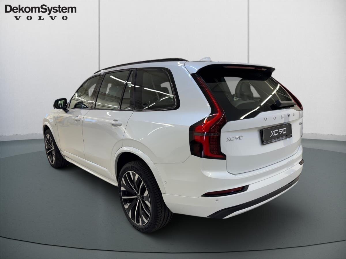 Volvo XC90 SUV 2,0 l 335 kw