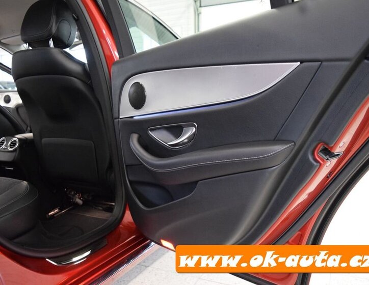 Mercedes-Benz Třídy E Sedan 0,0 110 kw