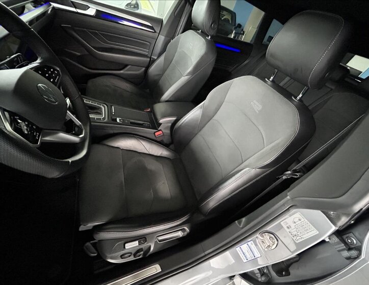 Volkswagen Arteon Kombi 2,0 l 147 kw