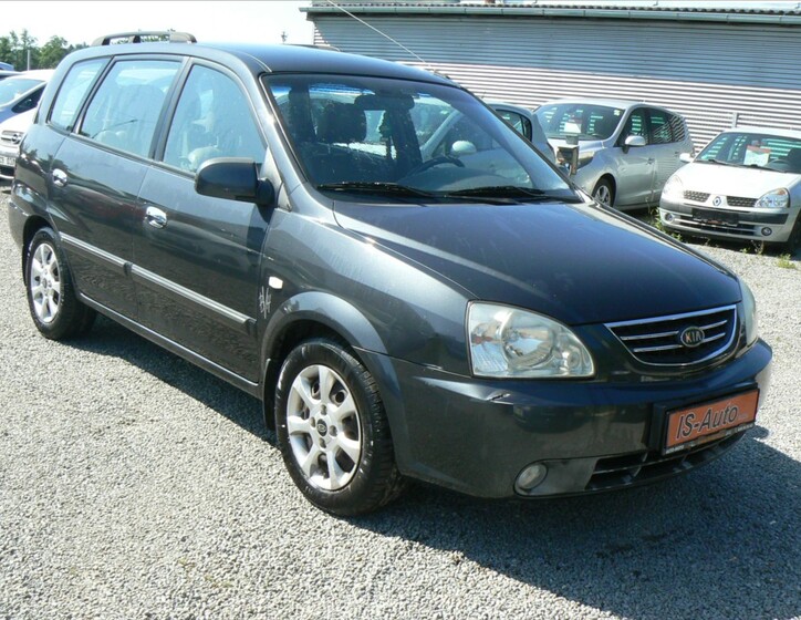 KIA Carens 2