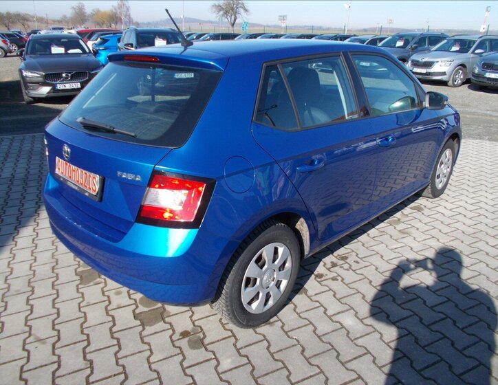 Škoda Fabia Hatchback 999,0 44 kw