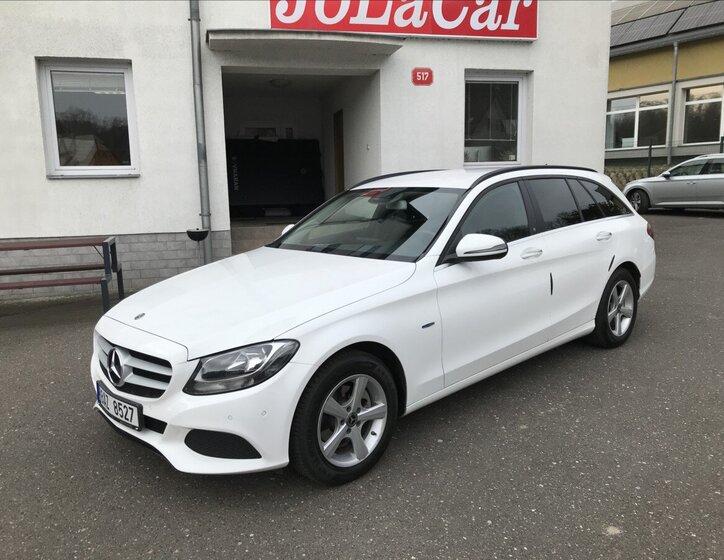 Mercedes-Benz Třídy C Kombi 1,6 l 100 kw