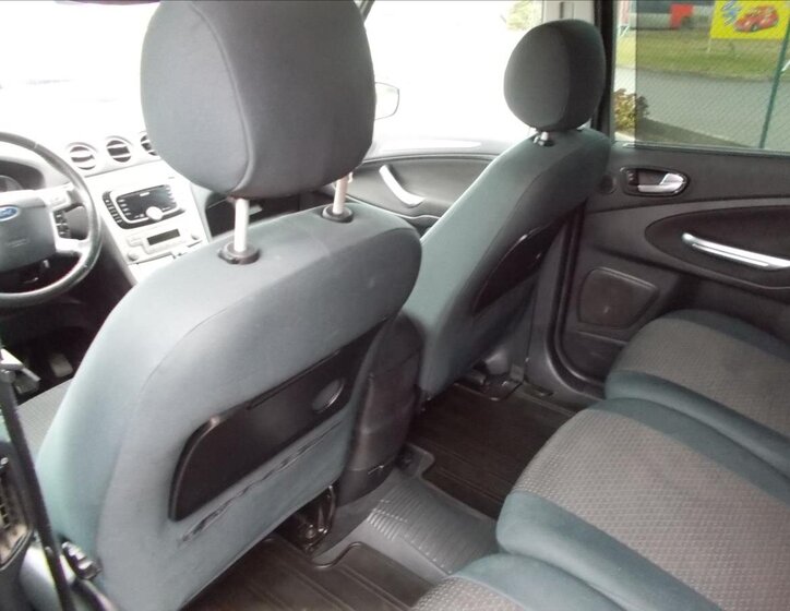 Ford Galaxy MPV 2,0 l 100 kw