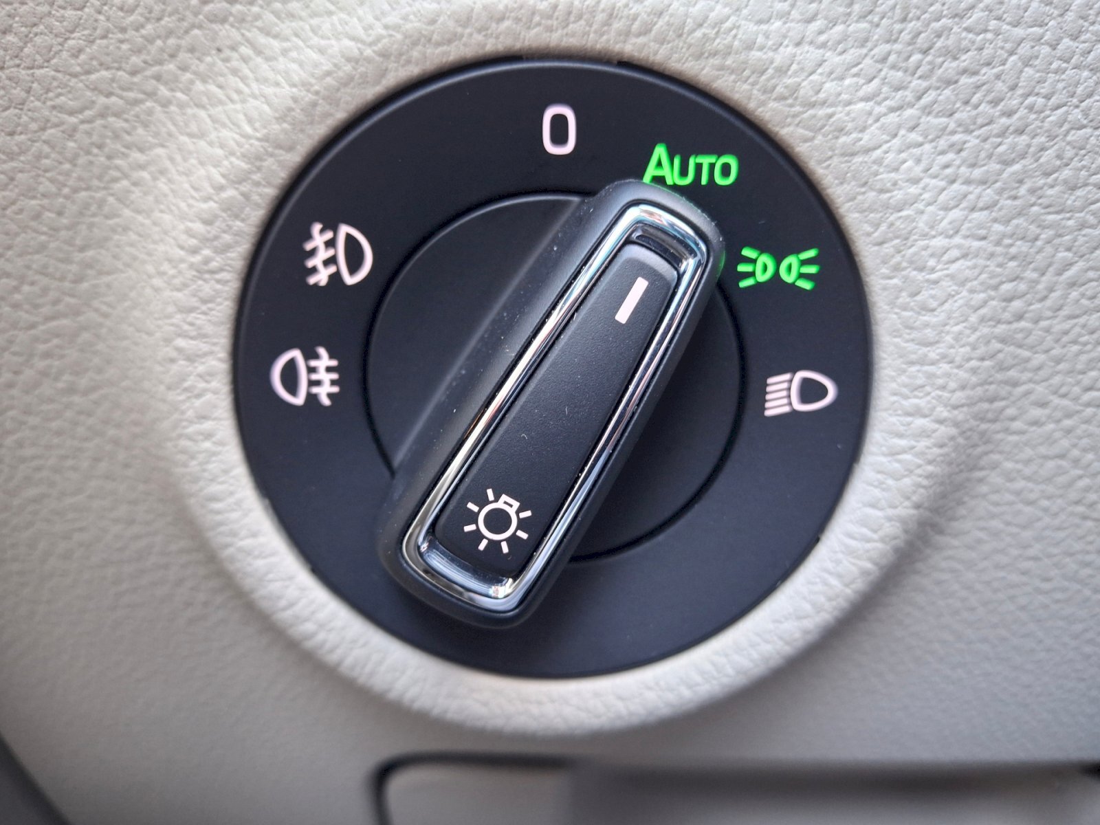 Škoda Superb Sedan 2,0 l 110 kw