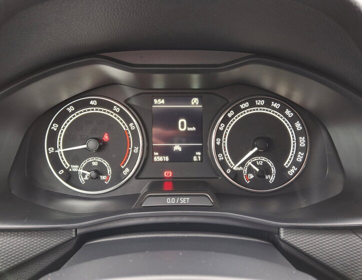 Škoda Kamiq Hatchback 999,0 81 kw