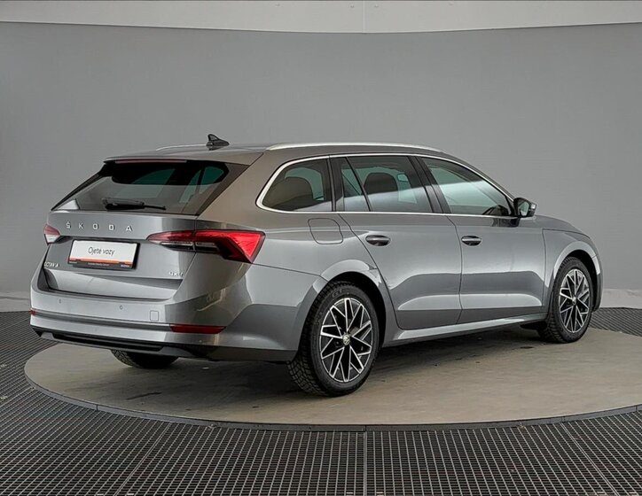 Škoda Octavia Kombi 2,0 l 110 kw