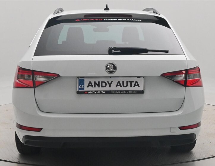 Škoda Superb Kombi 1,6 l 88 kw