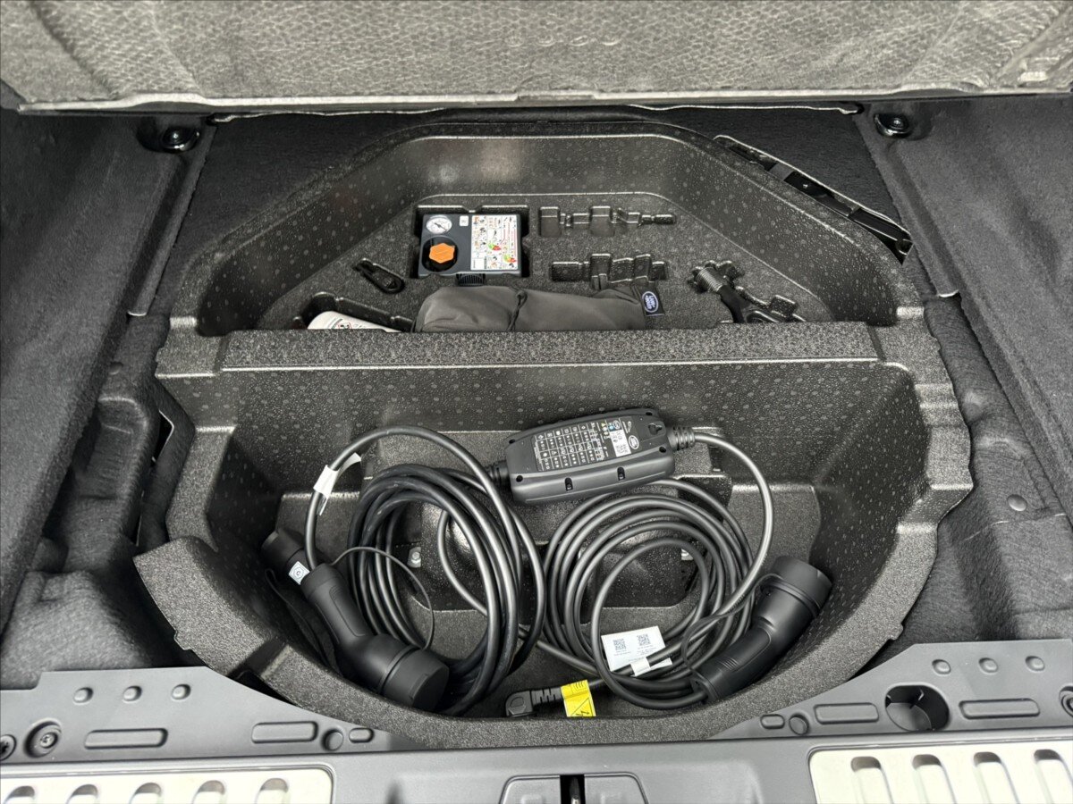 Land Rover Range Rover Sport SUV / Terénní 3,0 l 405 kw