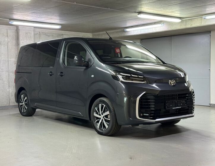 Toyota ProAce Verso 3