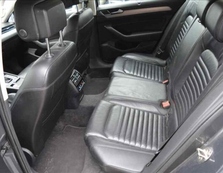 Volkswagen Passat CC 20