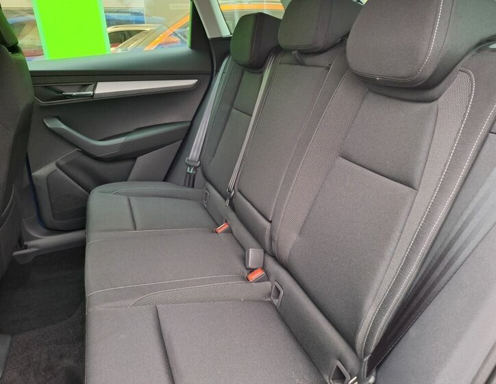 Škoda Karoq SUV 1,5 l 110 kw