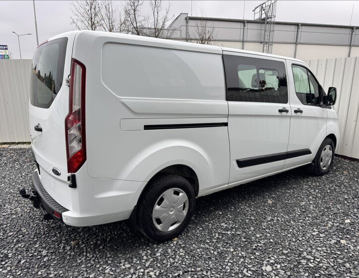 Ford Transit Custom 16