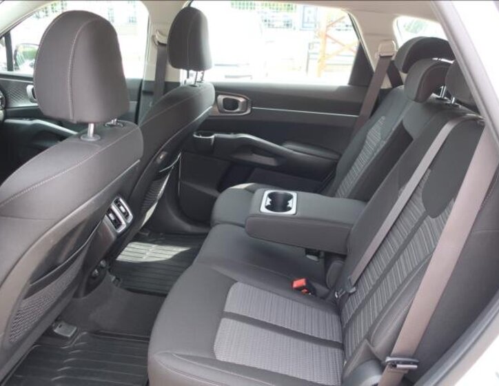 KIA Sorento SUV 1,6 l 169 kw