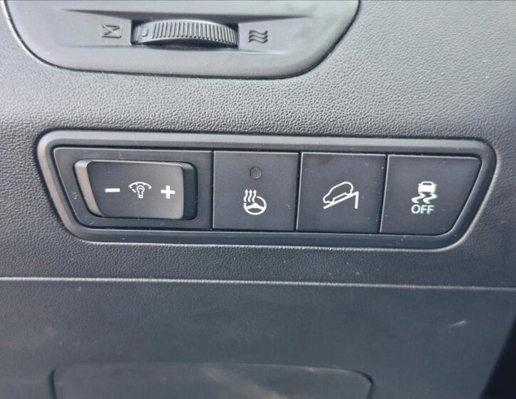 Hyundai ix35 SUV / Terénní 2,0 l 100 kw