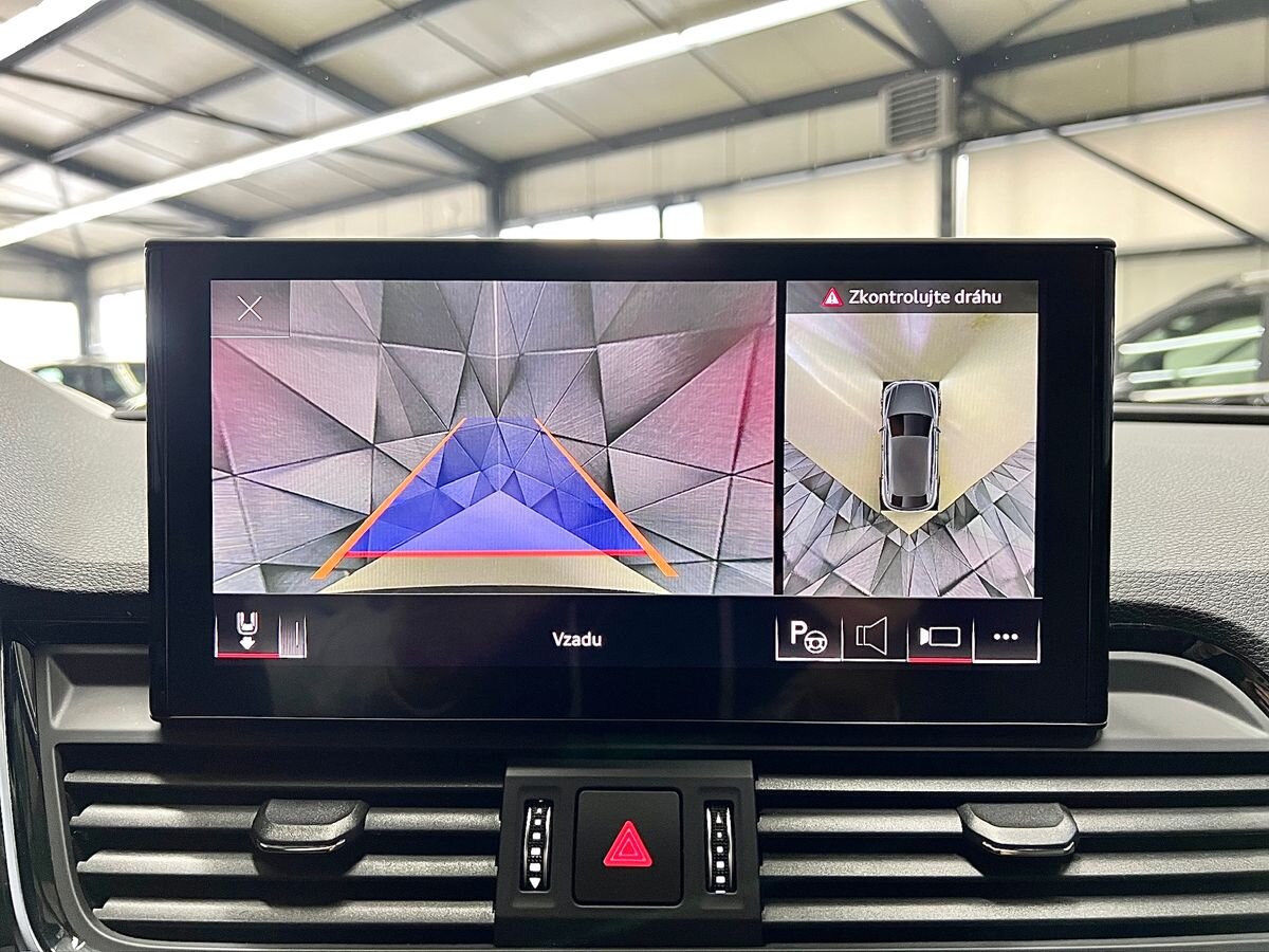 Audi SQ5 SUV / Terénní 3,0 l 251 kw