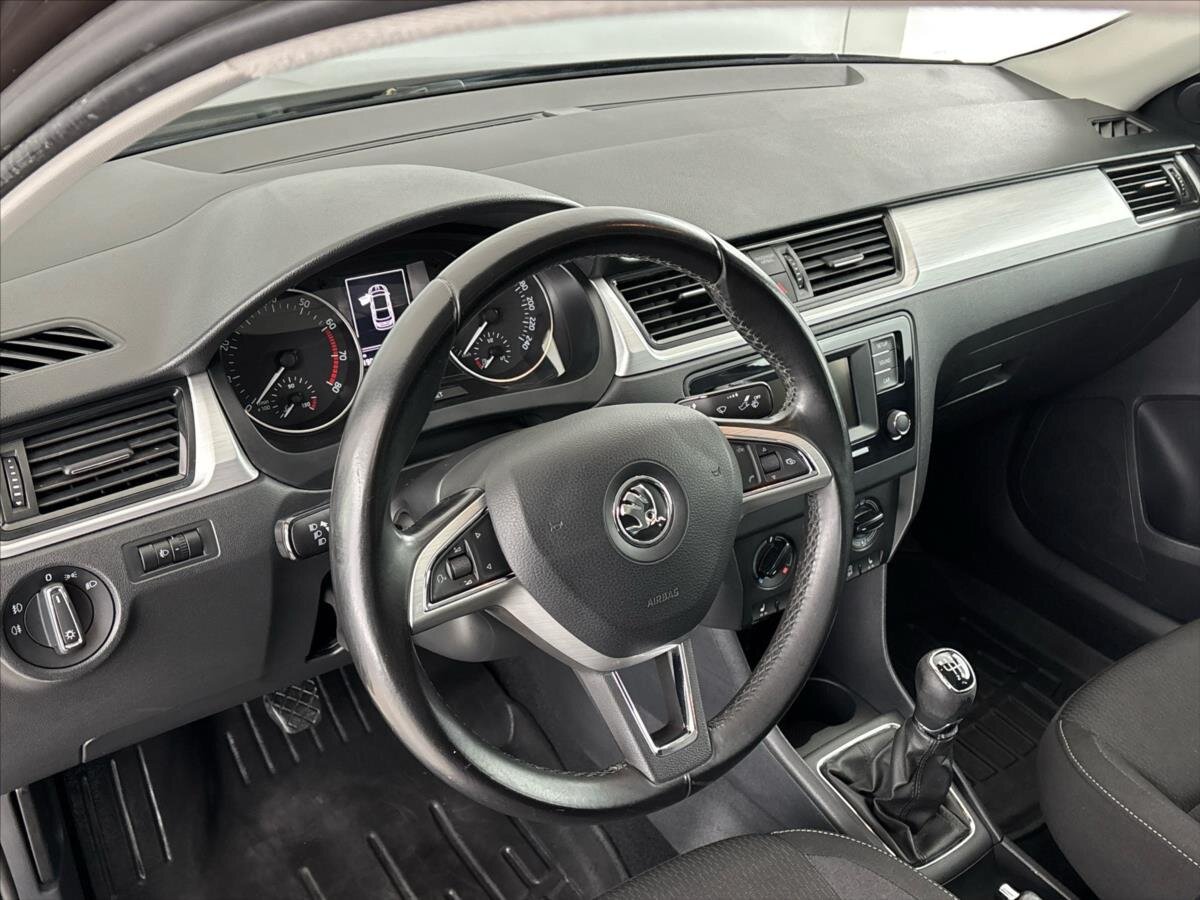 Škoda Rapid Liftback 1,2 l 81 kw