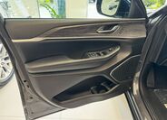 Jeep Grand Cherokee 12