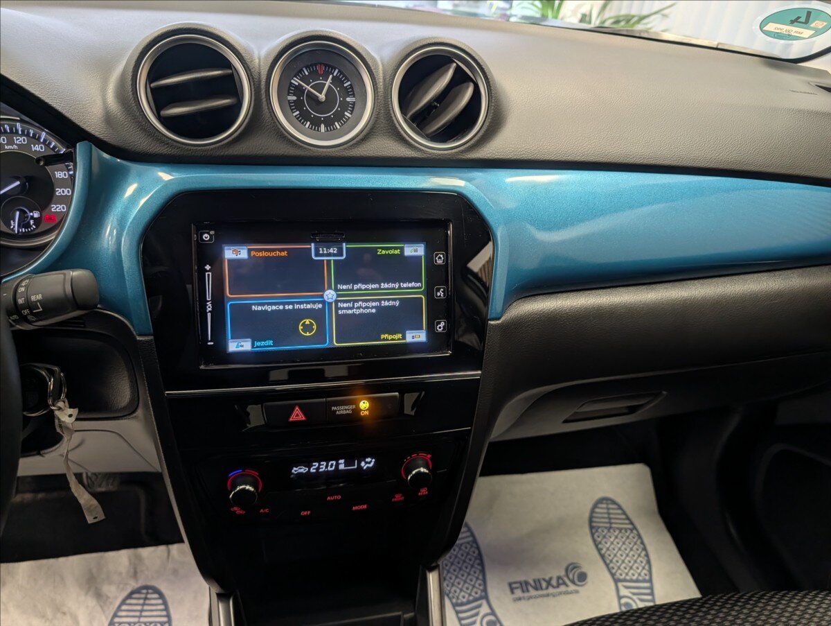 Suzuki Vitara SUV 1,4 l 95 kw