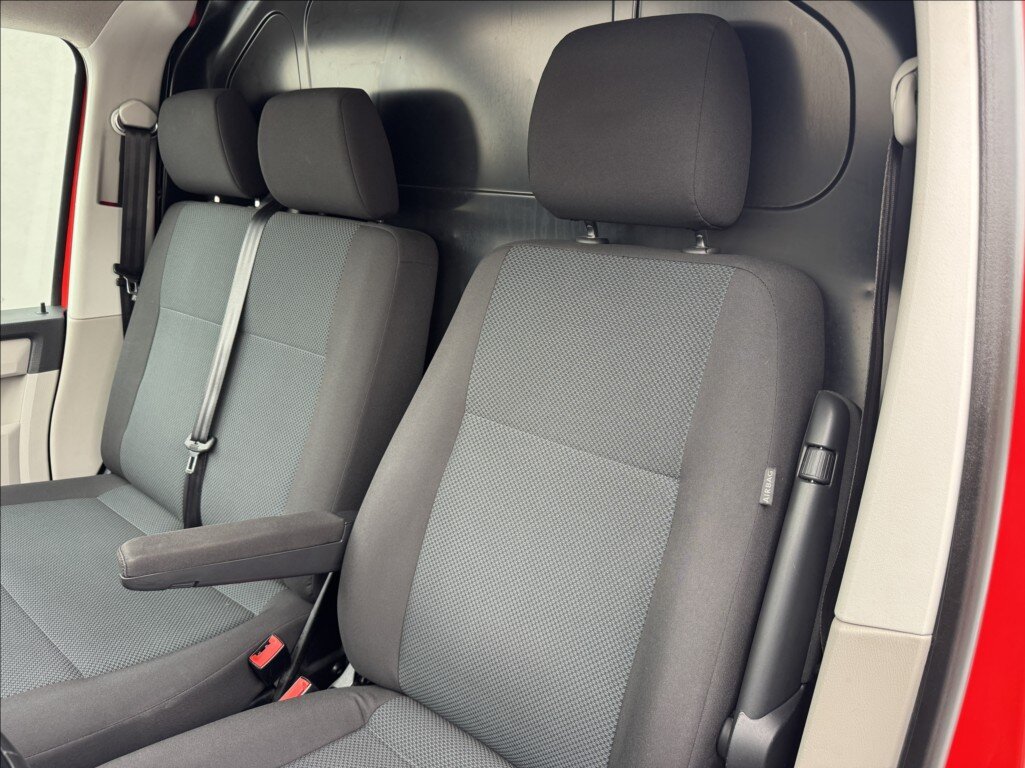 Volkswagen Transporter Skříň 2,0 l 110 kw