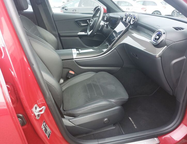 Mercedes-Benz GLC 10