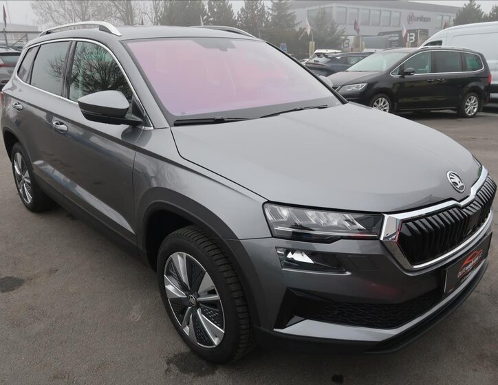 Škoda Karoq SUV / Terénní 2,0 l 85 kw