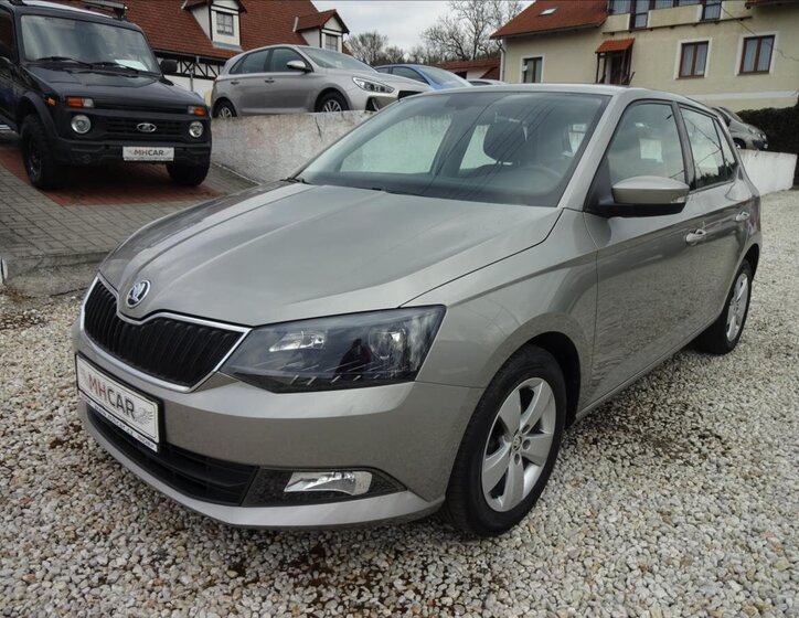 Škoda Fabia Hatchback 999,0 70 kw
