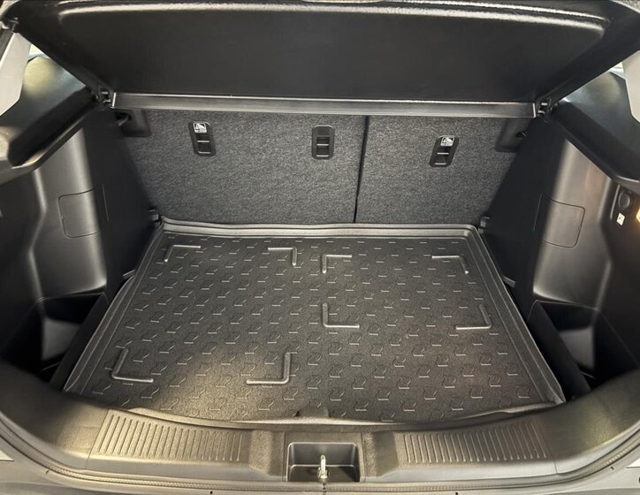 Suzuki S-Cross SUV 1,4 l 81 kw