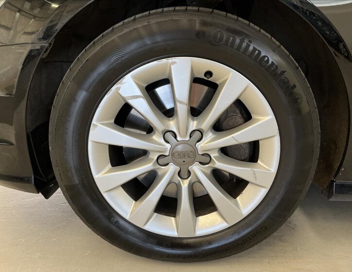 Audi A6 Sedan / Limuzína 3,0 l 200 kw