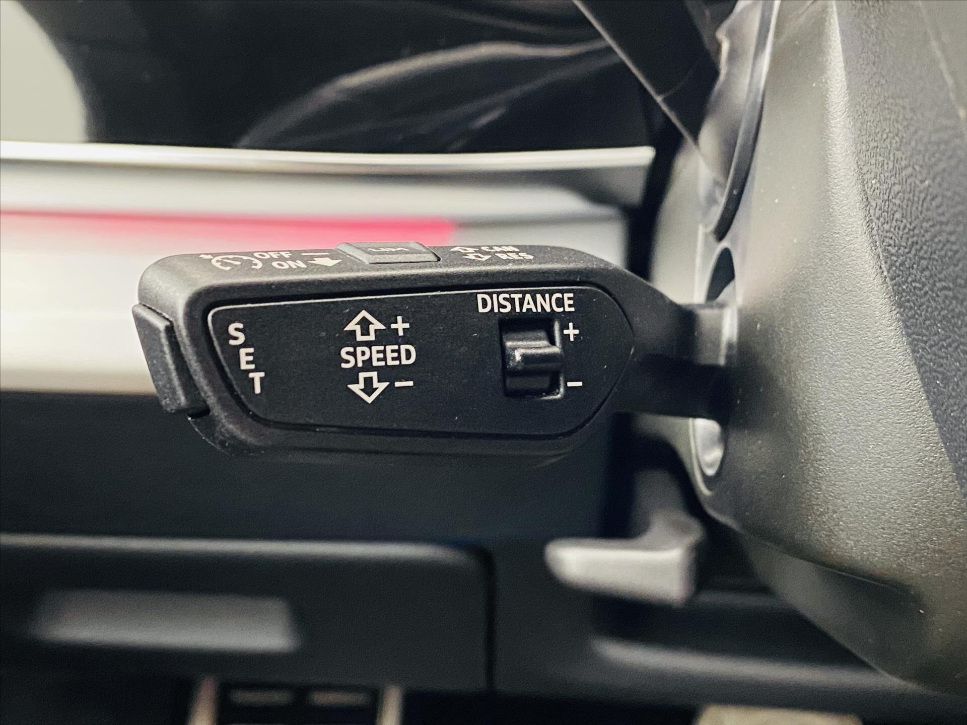 Audi Q8 SUV / Terénní 3,0 l 210 kw