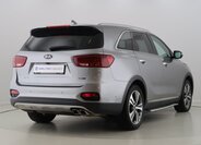 KIA Sorento 5