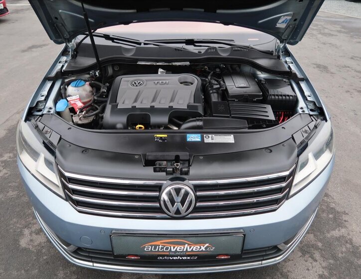Volkswagen Passat Kombi 2,0 l 103 kw