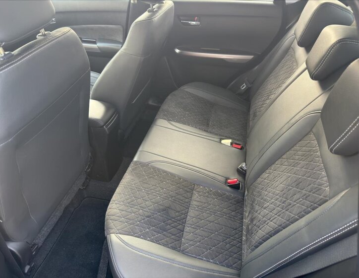 Suzuki Vitara SUV 1,4 l 103 kw