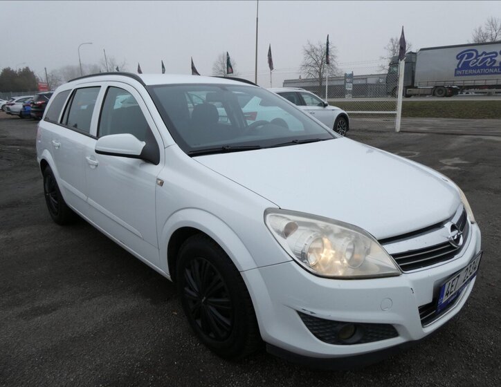 Opel Astra Kombi 1,7 l 74 kw
