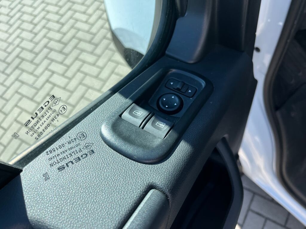 Nissan Interstar Skříň 2,3 l 100 kw