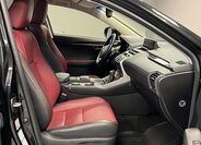 Lexus NX 300h SUV 2,5 l 145 kw