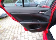 Suzuki Kizashi Sedan / Limuzína 2,4 l 131 kw